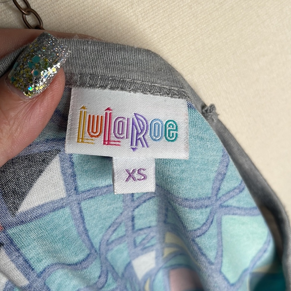NWT XS Lularoe Randy baseball tee - Picture 4 of 5